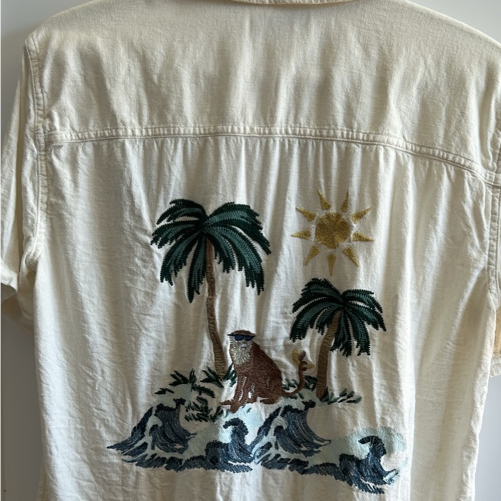 Abercrombie Kids 15/16 shirt (2 of them). One has back embroidery. - Picture 2 of 6